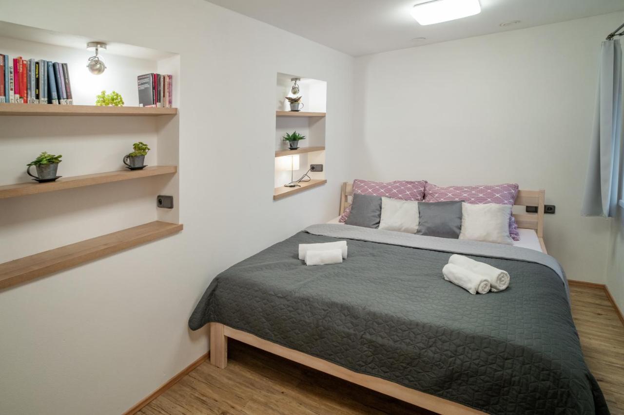 Hotel Smrz Sepekov Екстериор снимка