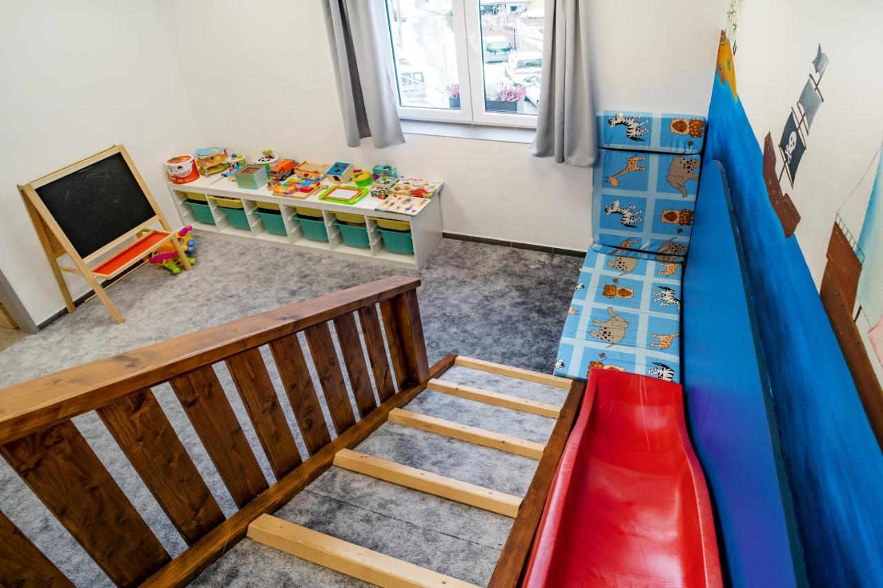 Hotel Smrz Sepekov Екстериор снимка